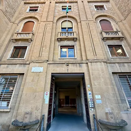Topazio 101 The Station Apartment *