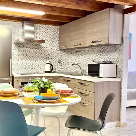 Apartamento Topazio 101 The Station Florencia